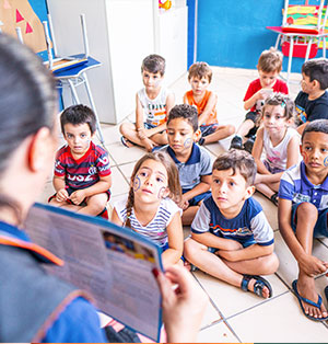 bg-carrossel-criancasaprendendo